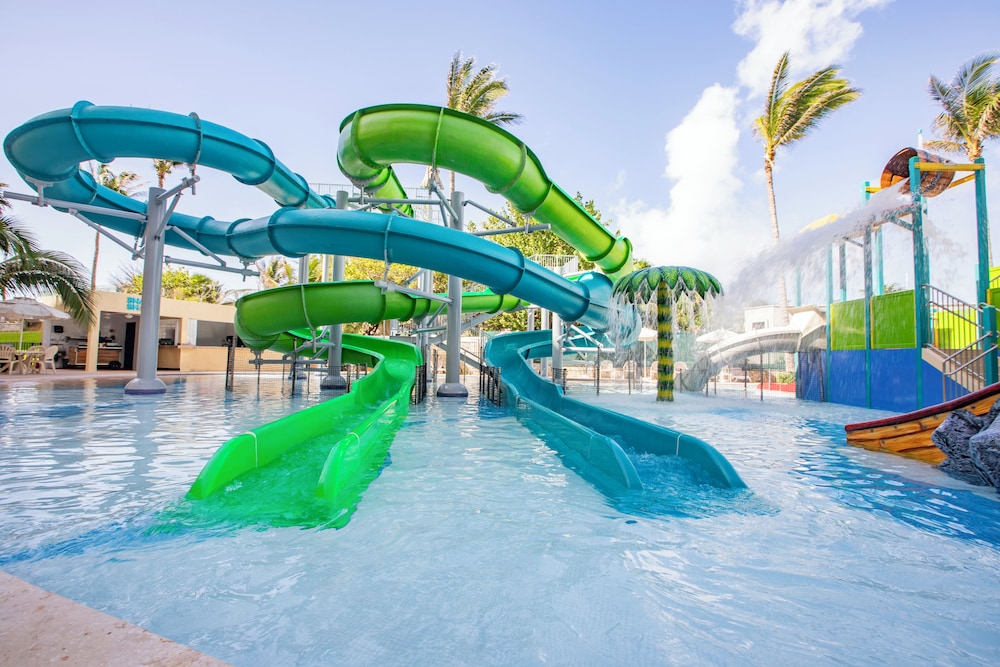 Holiday Inn Club Vacations The Royal Sands by IHG - All inclusive — Swimming pool in Cancun, Quintana Roo