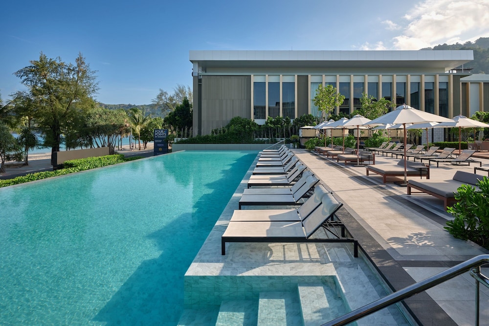 Four Points by Sheraton Phuket Patong Beach Resort — Swimming pool in Patong Beach, Phuket Province