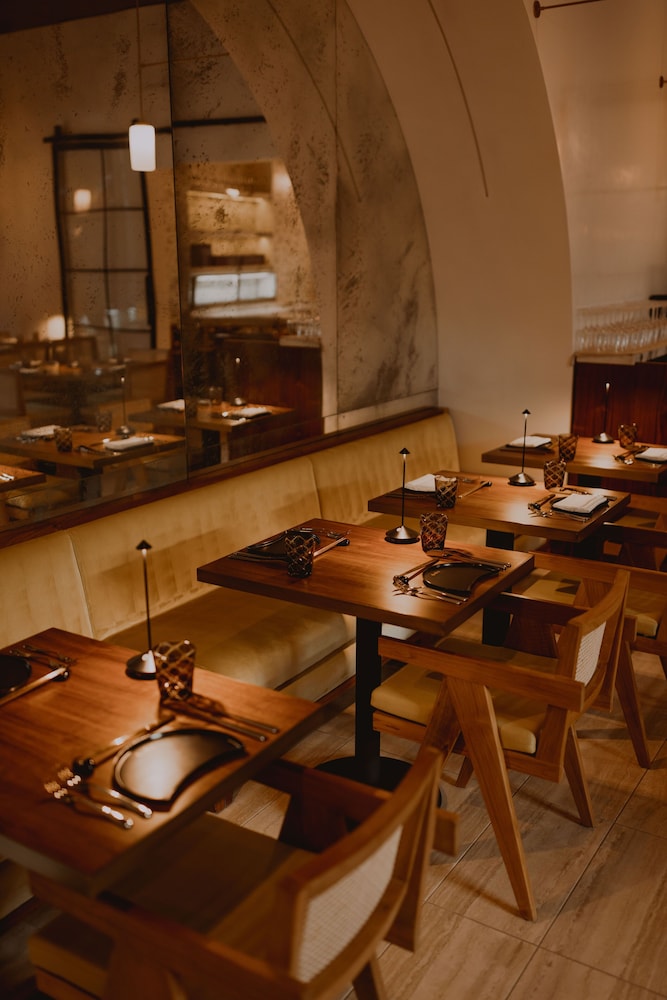 ette hotel Orlando — Restaurant & bars in Kissimmee, Florida