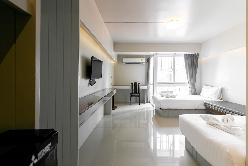 A Sleep Bangkok Sathorn — Hotel rooms in Bangkok, Bangkok