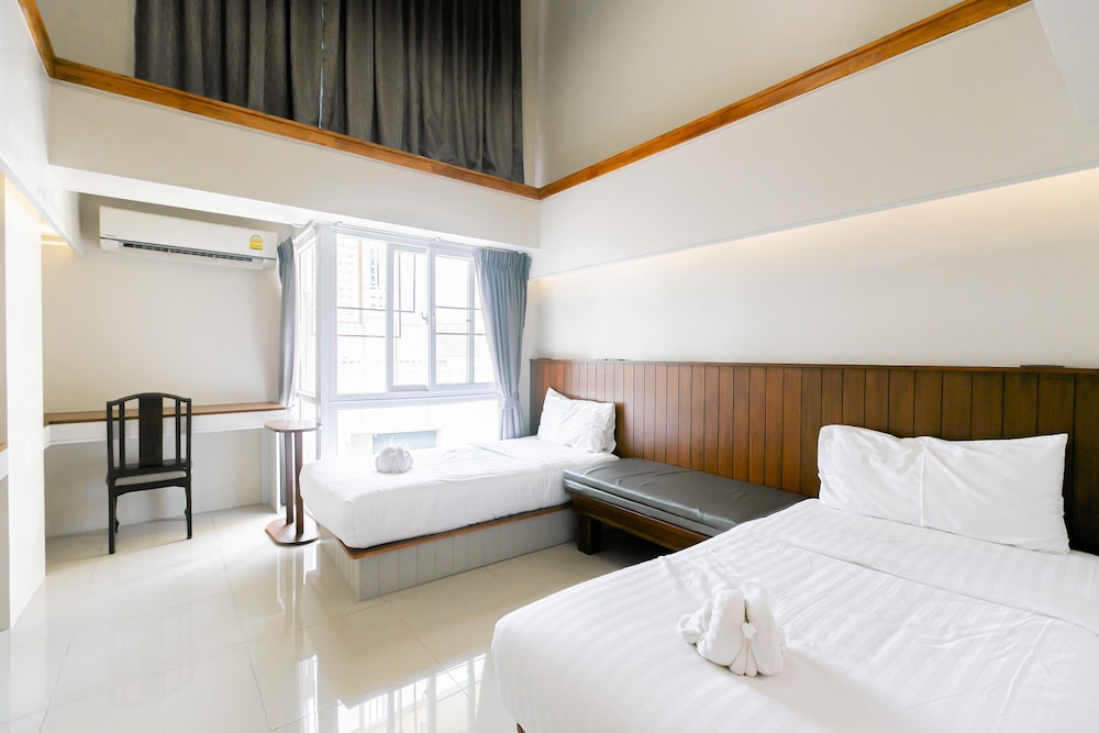 A Sleep Bangkok Sathorn — Hotel rooms in Bangkok, Bangkok
