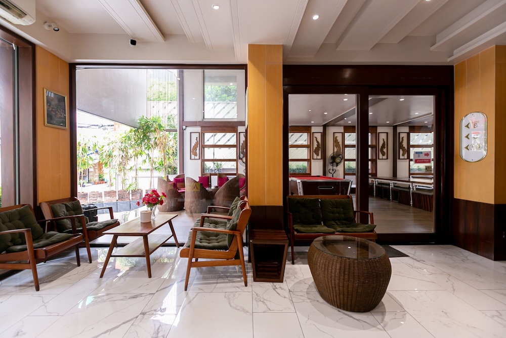 A Sleep Bangkok Sathorn — Restaurant & bars in Bangkok, Bangkok