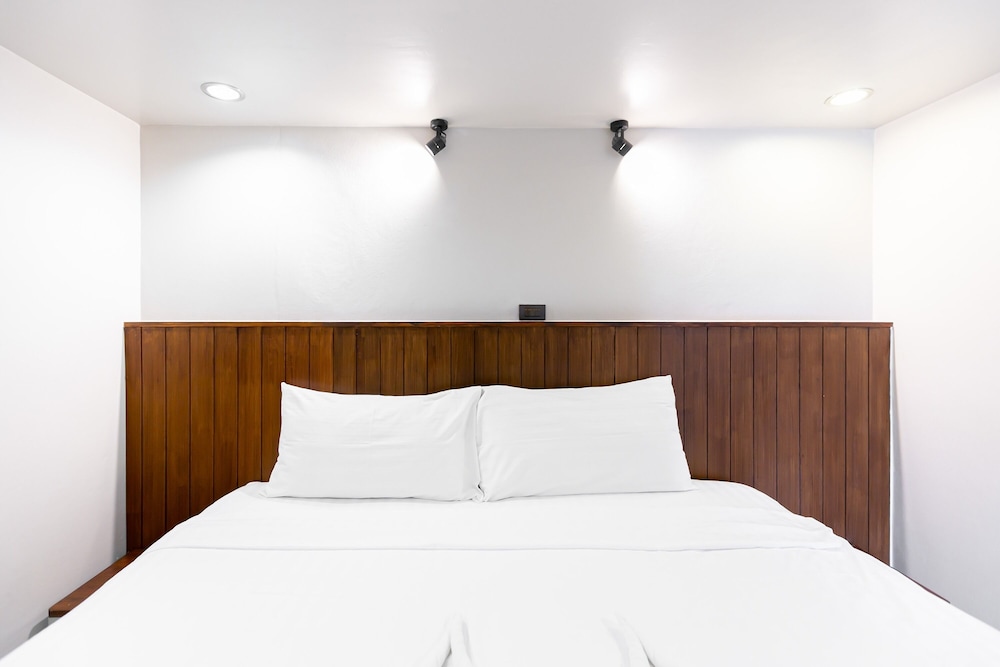 A Sleep Bangkok Sathorn — Hotel rooms in Bangkok, Bangkok