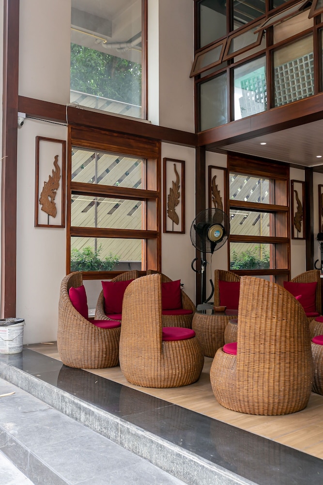 A Sleep Bangkok Sathorn — Restaurant & bars in Bangkok, Bangkok