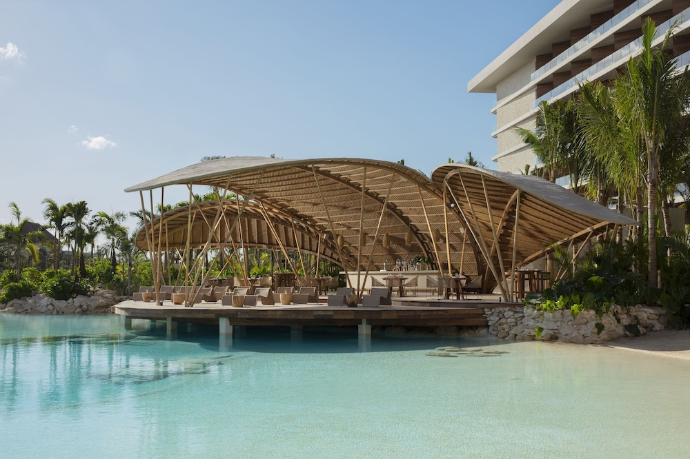 Impression Moxché by Secrets – Adults Only – All Inclusive — Restaurant & bars in Playa del Carmen, Quintana Roo