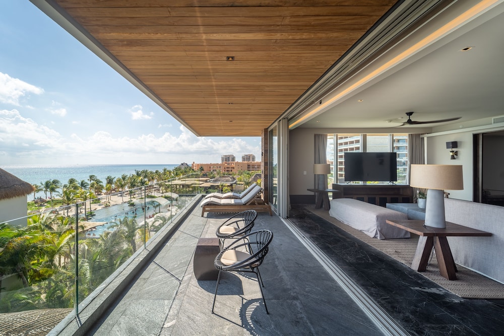 Impression Moxché by Secrets – Adults Only – All Inclusive — Hotel rooms in Playa del Carmen, Quintana Roo