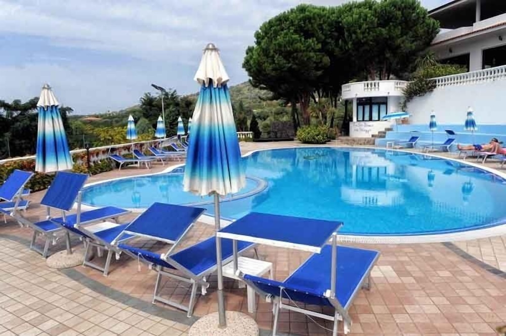Villaggio Hotel Pineta Petto Bianco - zdjęcie 2