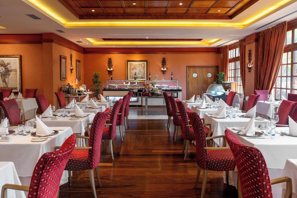 Elba Palace Golf Boutique Hotel — Restaurant & bars in Costa de Antigua, Canary Islands
