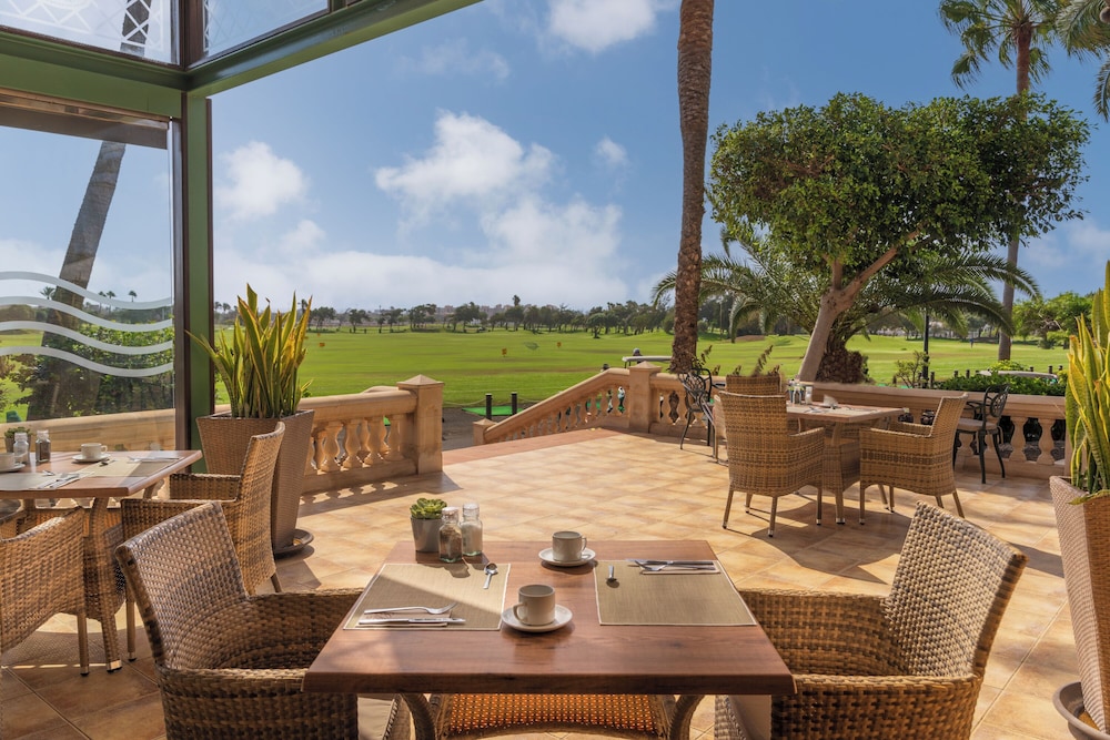 Elba Palace Golf Boutique Hotel — Restaurant & bars in Costa de Antigua, Canary Islands