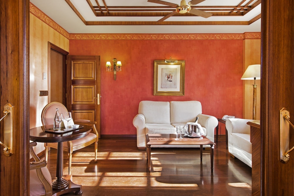Elba Palace Golf Boutique Hotel — Hotel rooms in Costa de Antigua, Canary Islands
