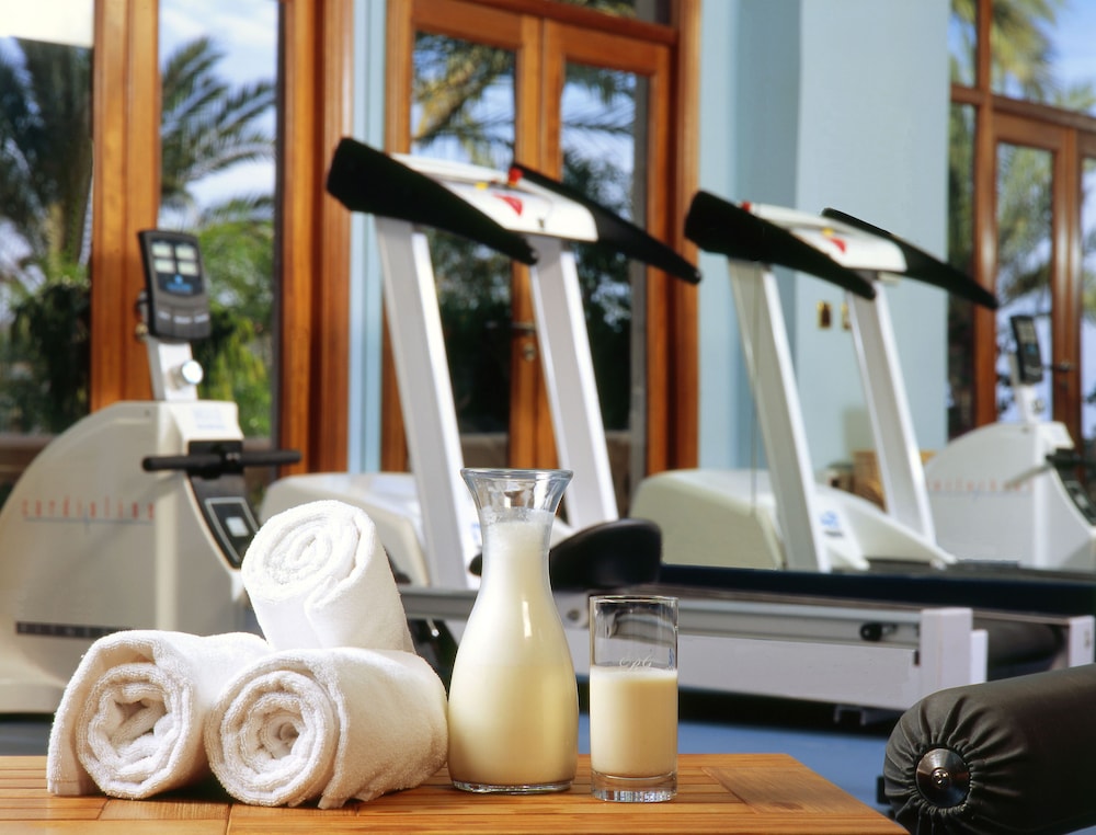 Elba Palace Golf Boutique Hotel — Sports & recreation in Costa de Antigua, Canary Islands