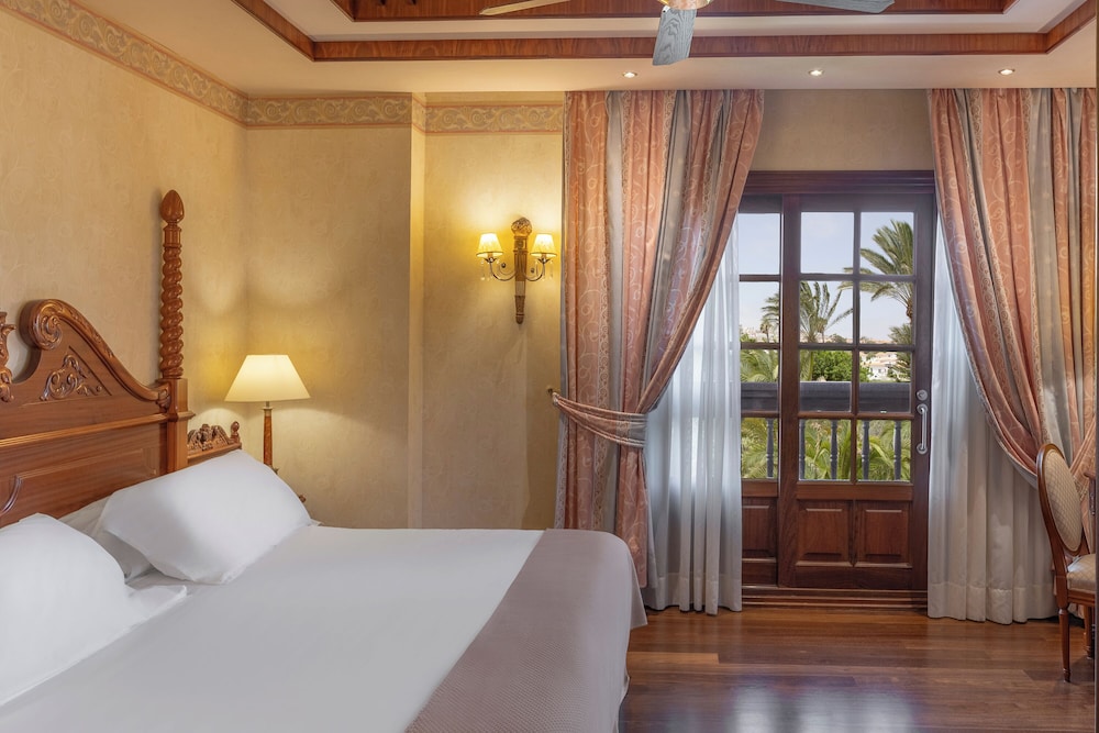 Elba Palace Golf Boutique Hotel — Hotel rooms in Costa de Antigua, Canary Islands