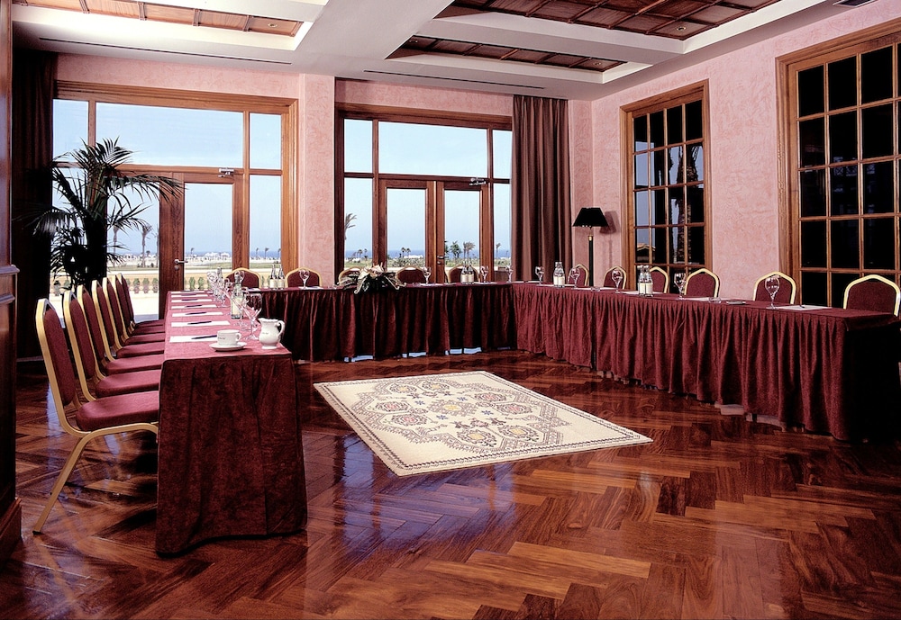 Elba Palace Golf Boutique Hotel — Hotel building in Costa de Antigua, Canary Islands