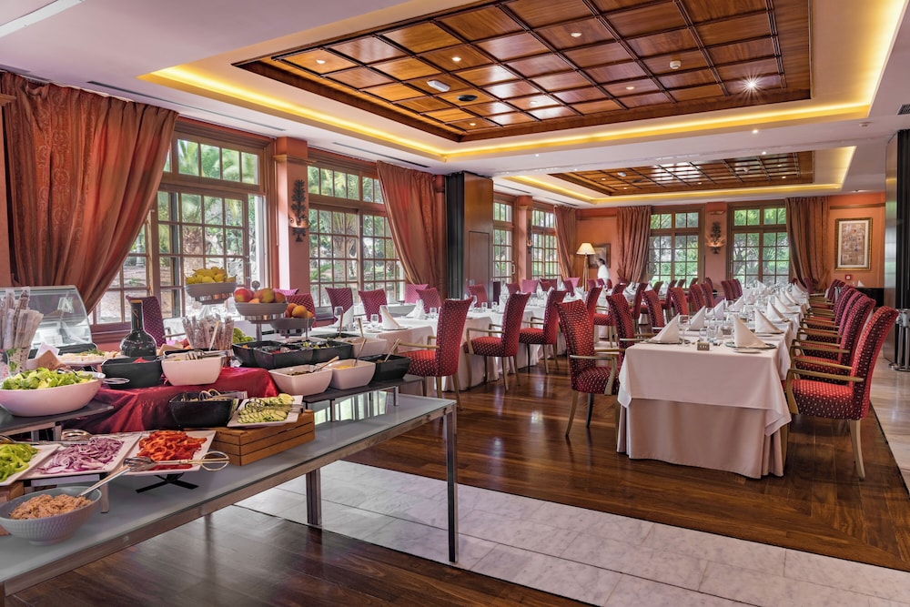 Elba Palace Golf Boutique Hotel — Restaurant & bars in Costa de Antigua, Canary Islands