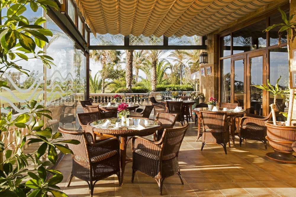 Elba Palace Golf Boutique Hotel — Restaurant & bars in Costa de Antigua, Canary Islands