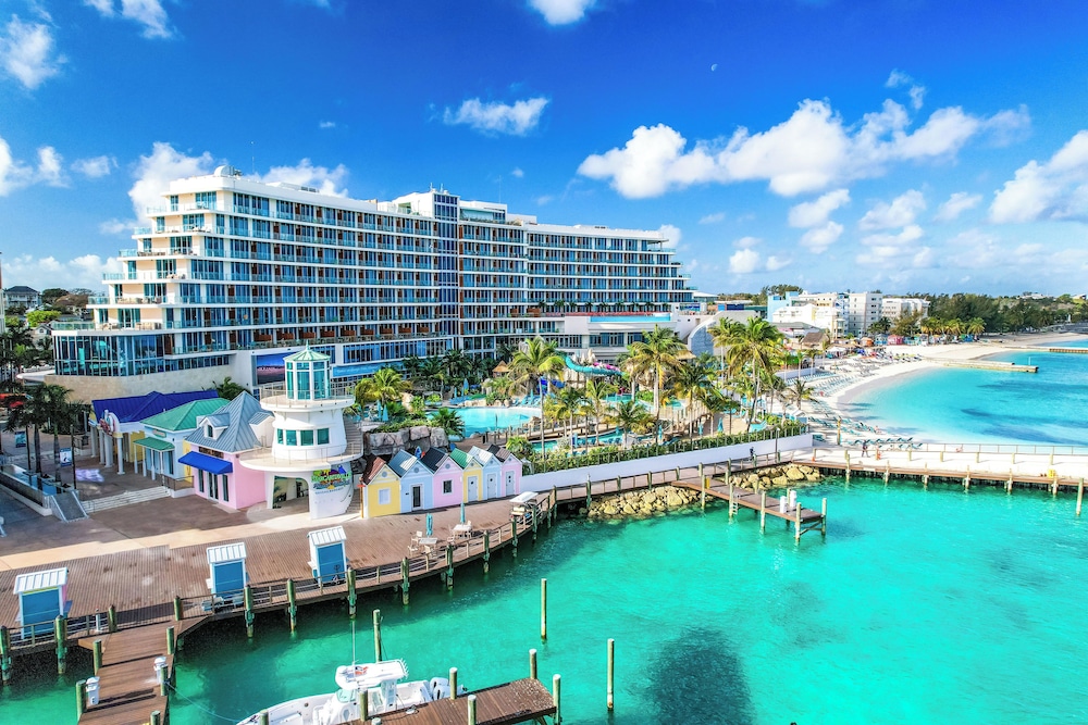 Margaritaville Beach Resort - Nassau — Hotel building in Nassau, New Providence