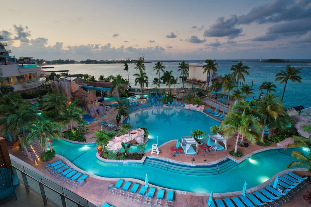 Margaritaville Beach Resort - Nassau — Swimming pool in Nassau, New Providence