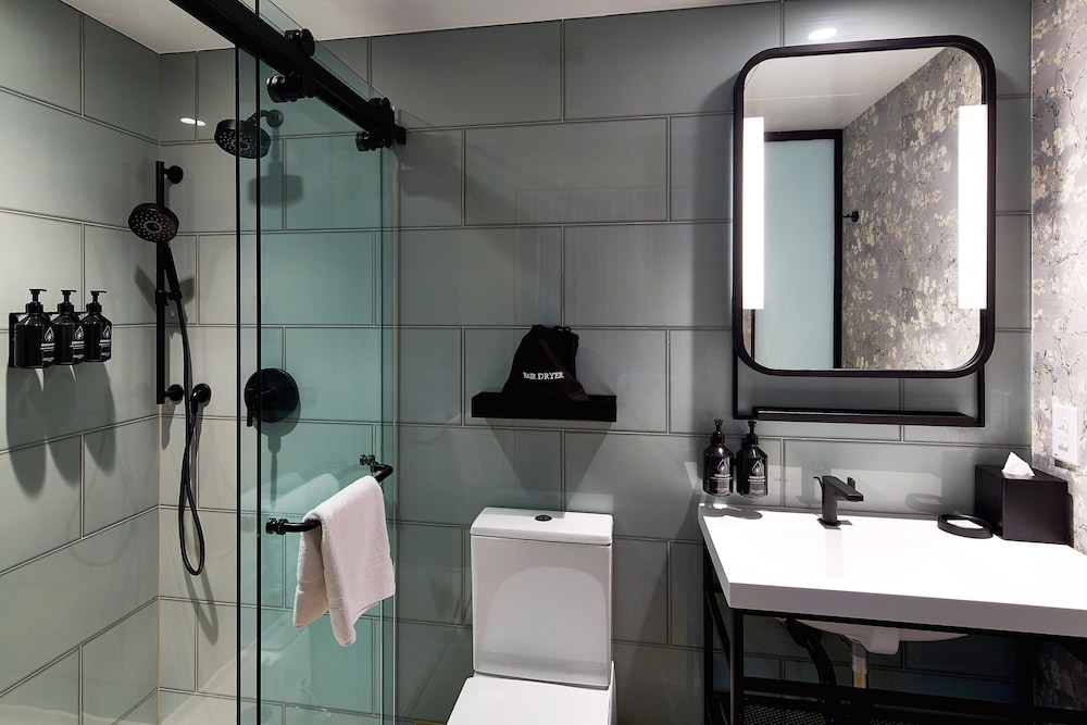 Hotel Indigo NYC Financial District by IHG — Hotel rooms in New York City, New York State