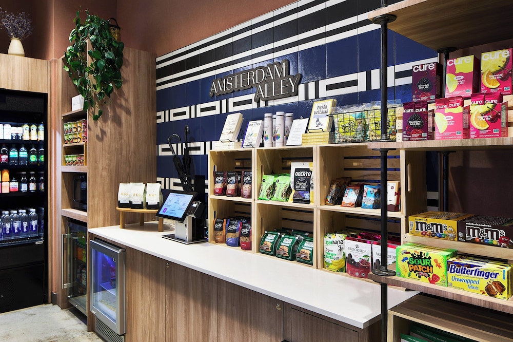 Hotel Indigo NYC Financial District by IHG — Restaurant & bars in New York City, New York State
