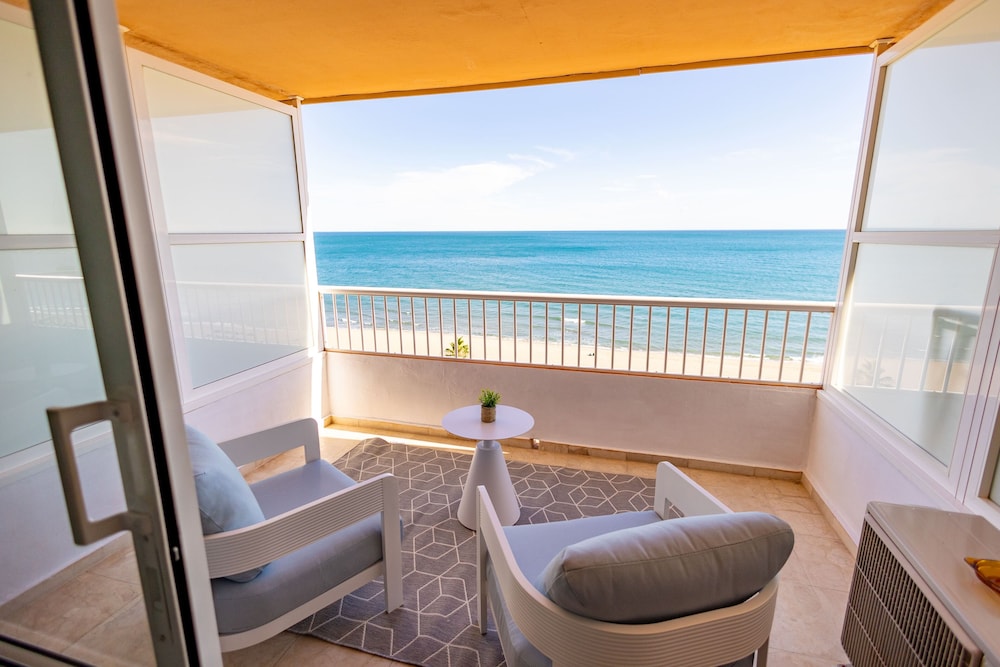 Aparthotel Jabega — Beach in Fuengirola, Andalusia