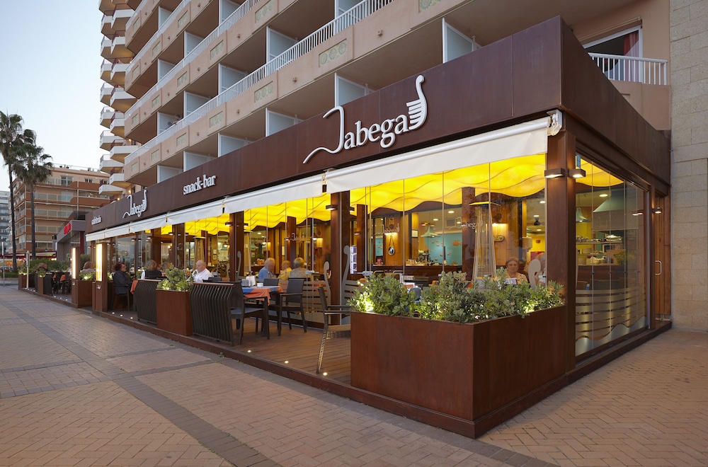 Aparthotel Jabega — Restaurant & bars in Fuengirola, Andalusia