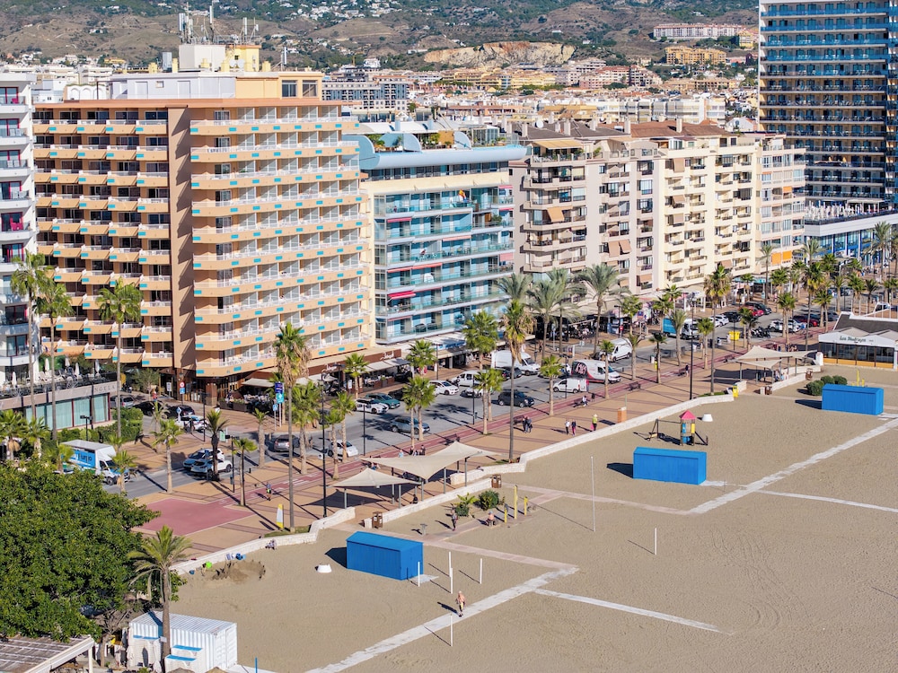 Aparthotel Jabega — Beach in Fuengirola, Andalusia