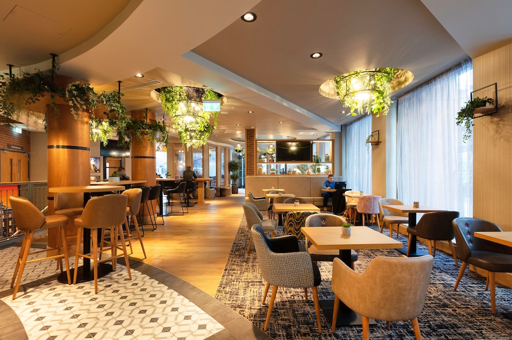 Point A Dublin Parnell Street — Restaurant & bars in Dublin, Dublin City