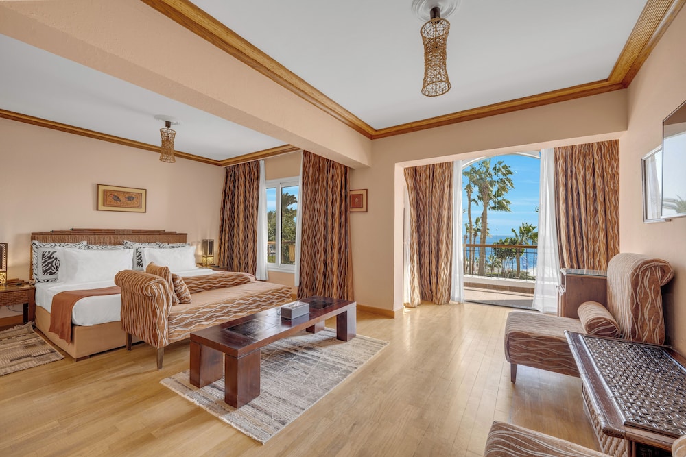 Royal Savoy Sharm El Sheikh — Hotel rooms in Sharm El Sheikh, Red Sea