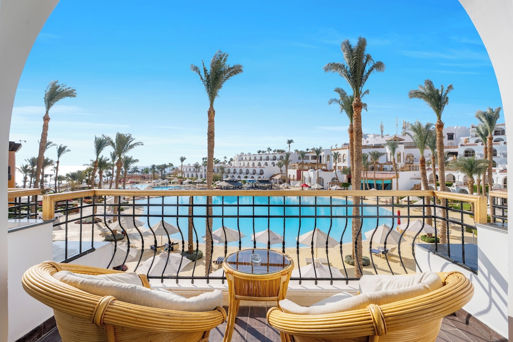 Royal Savoy Sharm El Sheikh — Swimming pool in Sharm El Sheikh, Red Sea