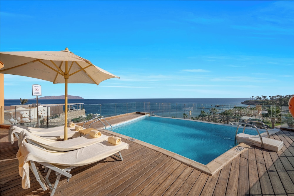 Royal Savoy Sharm El Sheikh — Swimming pool in Sharm El Sheikh, Red Sea