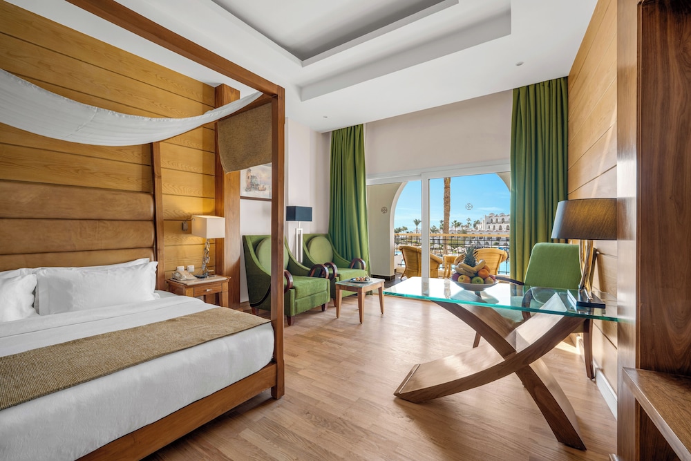 Royal Savoy Sharm El Sheikh — Hotel rooms in Sharm El Sheikh, Red Sea