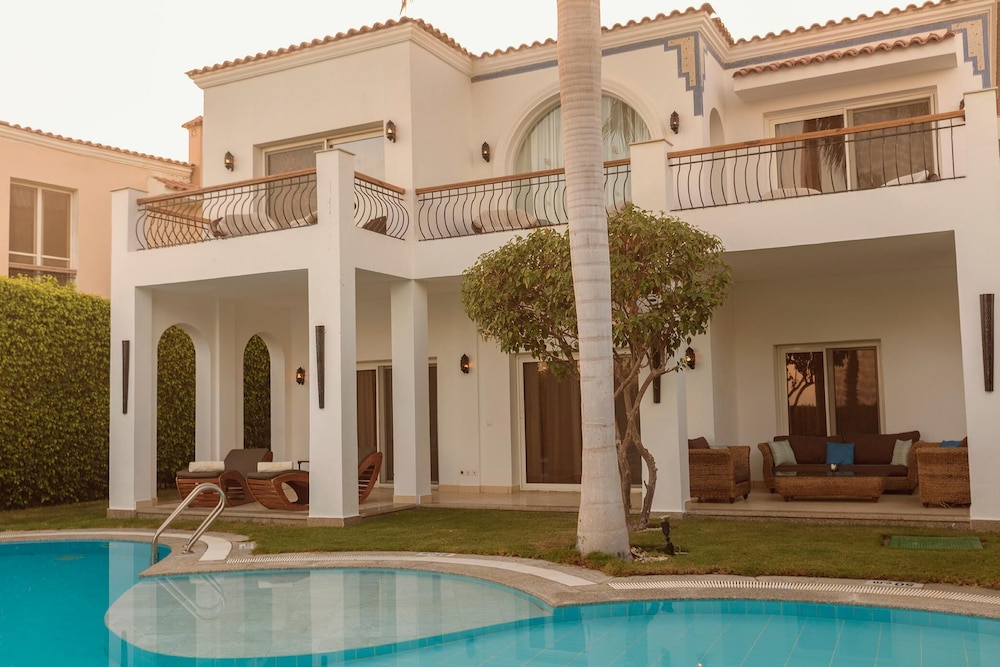 Royal Savoy Sharm El Sheikh — Hotel building in Sharm El Sheikh, Red Sea