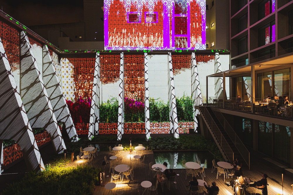 Lumen Hotel & The Lisbon Light Show — Restaurant & bars in Lisbon, Lisboa