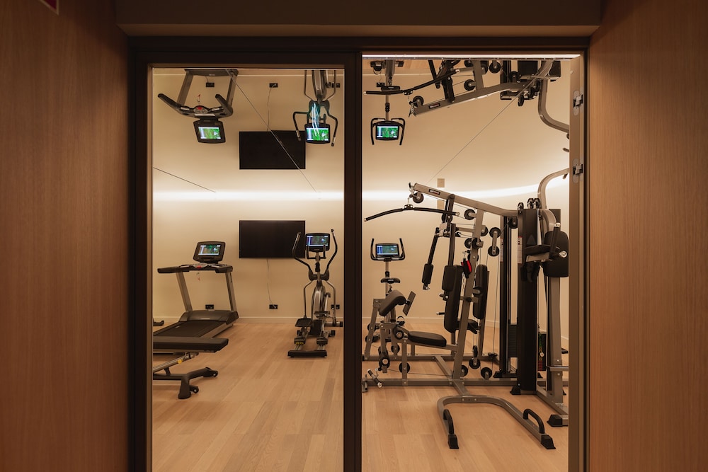 Lumen Hotel & The Lisbon Light Show — Sports & recreation in Lisbon, Lisboa