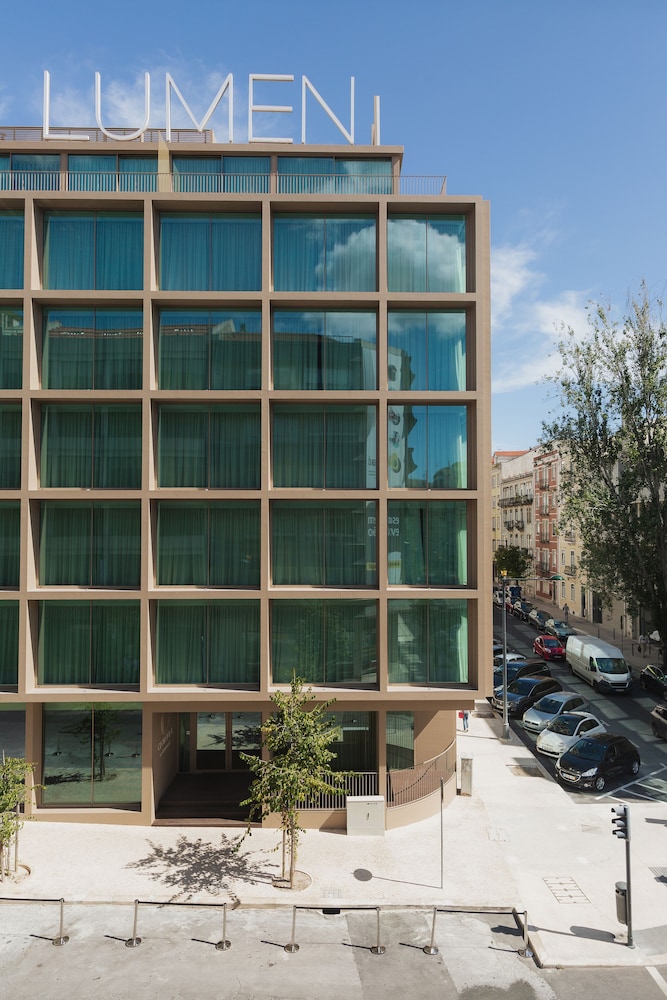 Lumen Hotel & The Lisbon Light Show — Hotel building in Lisbon, Lisboa