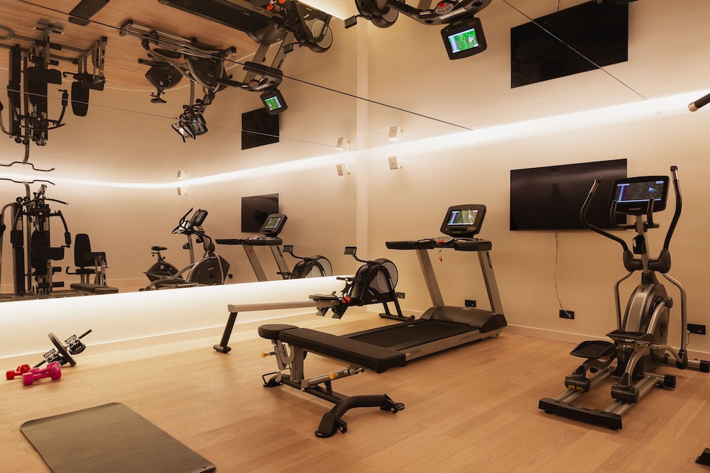 Lumen Hotel & The Lisbon Light Show — Sports & recreation in Lisbon, Lisboa