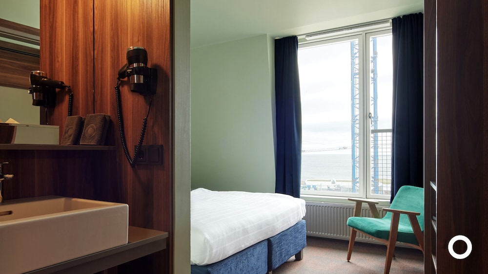 Grandi by Center Hotels — Hotel rooms in Reykjavik, Capital Region