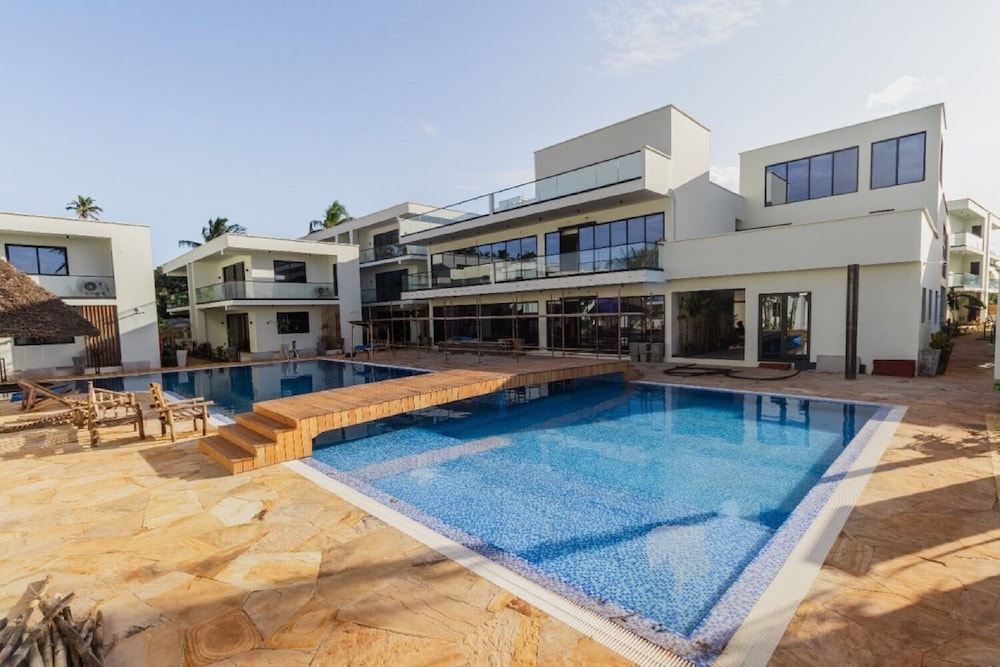 TOA Hotel & Spa Zanzibar — Swimming pool in Kiwengwa, Zanzibar North