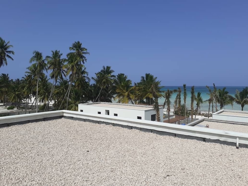 TOA Hotel & Spa Zanzibar — Beach in Kiwengwa, Zanzibar North