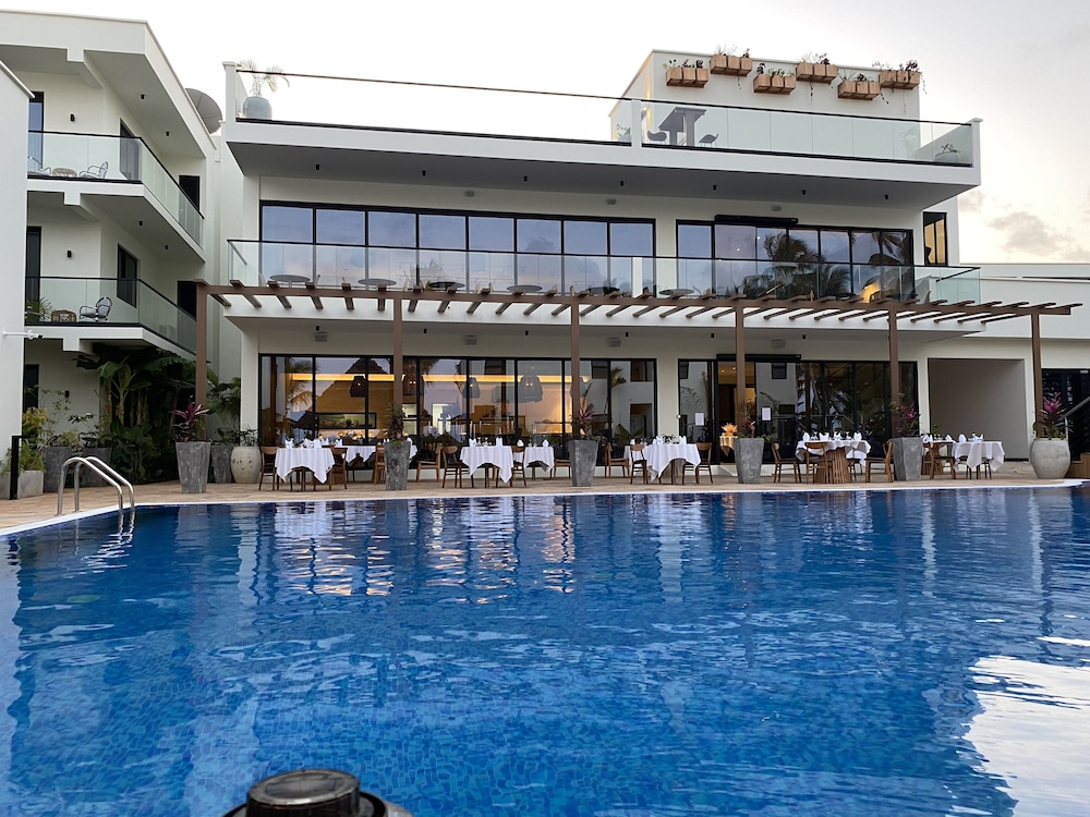 TOA Hotel & Spa Zanzibar — Restaurant & bars in Kiwengwa, Zanzibar North