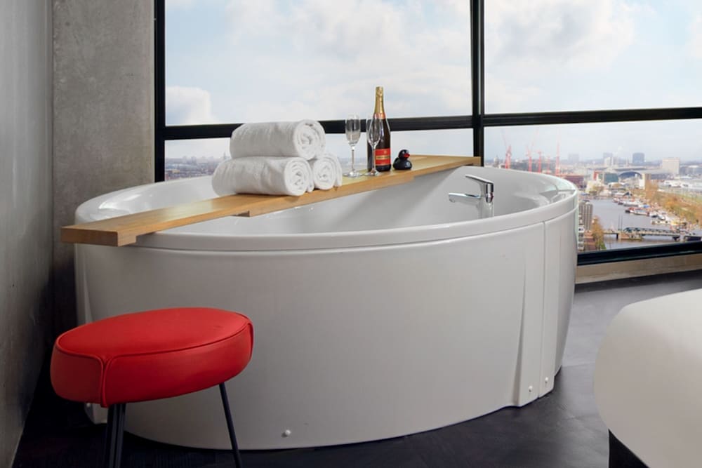 Inntel Hotels Amsterdam Landmark — Hotel rooms in Amsterdam, North Netherlands