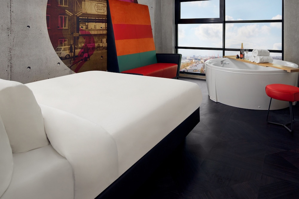Inntel Hotels Amsterdam Landmark — Hotel rooms in Amsterdam, North Netherlands