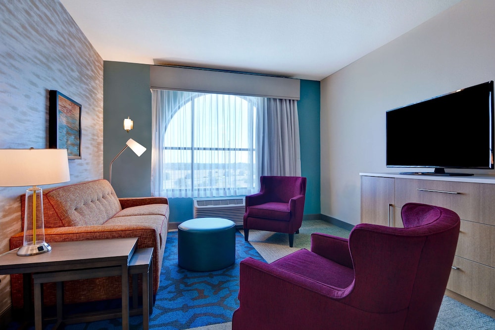 Home2 Suites by Hilton Orlando at Flamingo Crossings — Hotel rooms in Winter Garden, Florida