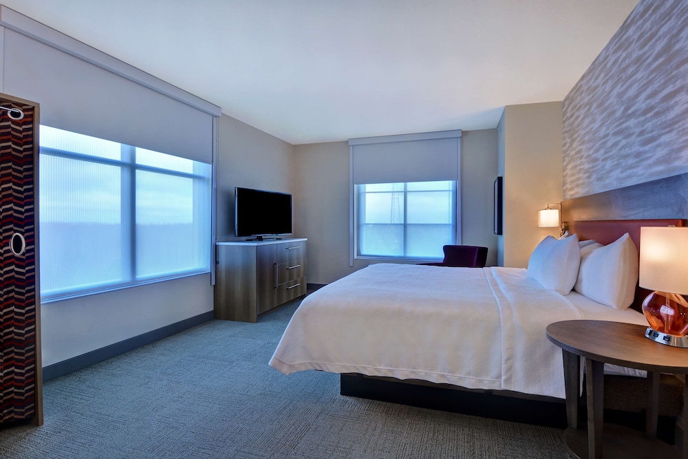 Home2 Suites by Hilton Orlando at Flamingo Crossings — Hotel rooms in Winter Garden, Florida