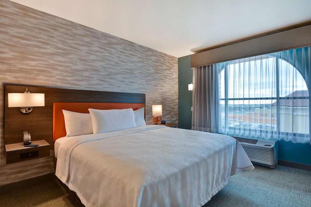 Home2 Suites by Hilton Orlando at Flamingo Crossings — Hotel rooms in Winter Garden, Florida