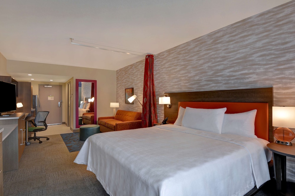 Home2 Suites by Hilton Orlando at Flamingo Crossings — Hotel rooms in Winter Garden, Florida