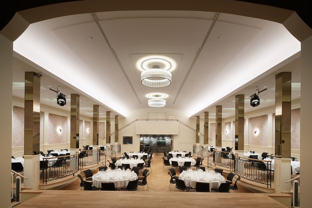 Iceland Parliament Hotel, Curio Collection By Hilton - zdjęcie 5
