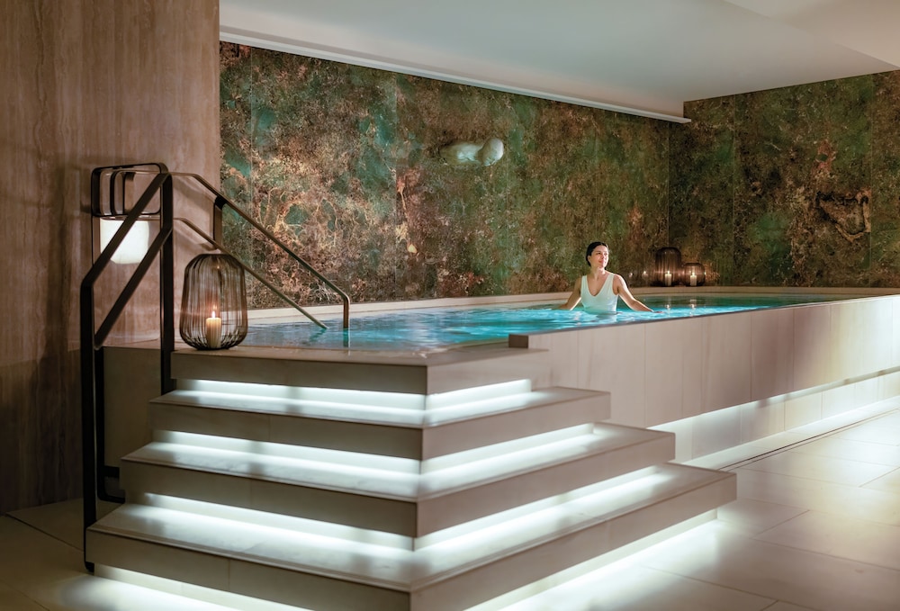 Iceland Parliament Hotel, Curio Collection By Hilton - zdjęcie 4