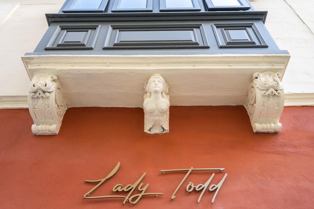 Lady Todd — Hotel building in Sliema, Malta Island