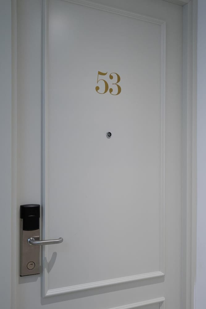 Lady Todd — Hotel rooms in Sliema, Malta Island